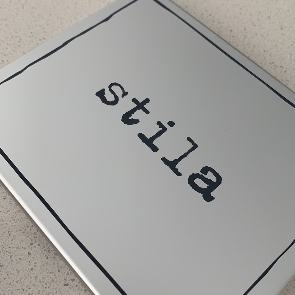 Stila 6-Pan Eyeshadow Refillable Compact - Picture 2 of 6